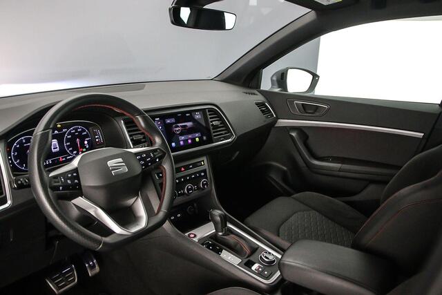 Seat ATECA FR Business Intense 1.5 TSI 150pk DSG Automaat Trekhaak, Adaptive cruise control, Achteruitrijcamera, Navigatie, LED koplampen, Elektrische achterklep