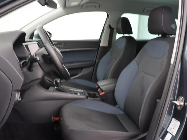 Seat ATECA 1.5 TSI Style | Automaat | Trekhaak | Camera | Carplay | Navigatie | Cruise control | Climate control | Getint glas