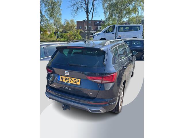 Seat ATECA 1.5 TSI FR Business Intense | 150pk | Trekhaak | Adaptieve Cruise | Achteruitrijcamera | 1.600kg trekgewicht | Stoelverwarming