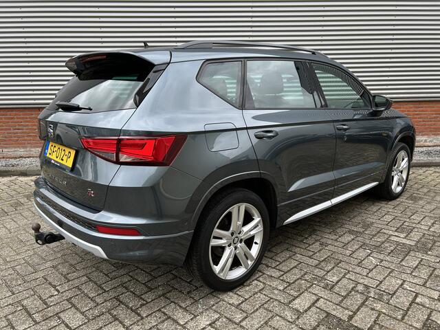 Seat ATECA 1.4 EcoTSI FR | Panoramadak | Standkachel | Automaat | Stoelverwarming | 360 Camera | Trekhaak |