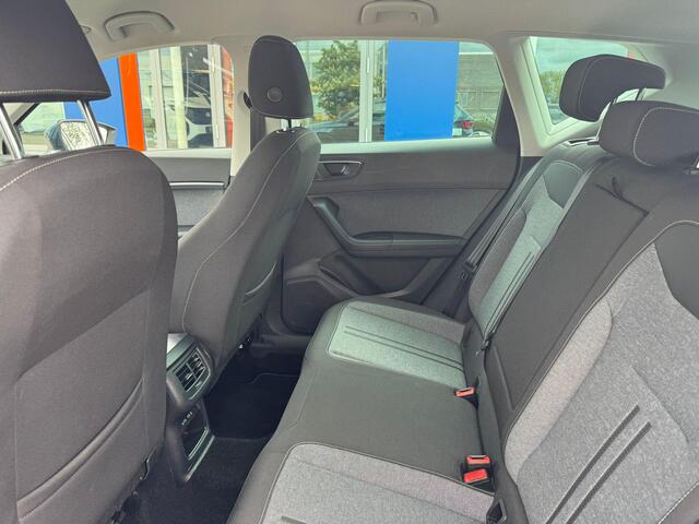Seat ATECA 1.0 TSI Style Business Intense 110pk | Trekhaak | Navigatie | Achteruitrijcamera