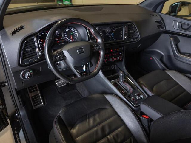 Seat ATECA 150pk / Panoramadak / Achteruitrij camera / Adaptieve cruise control