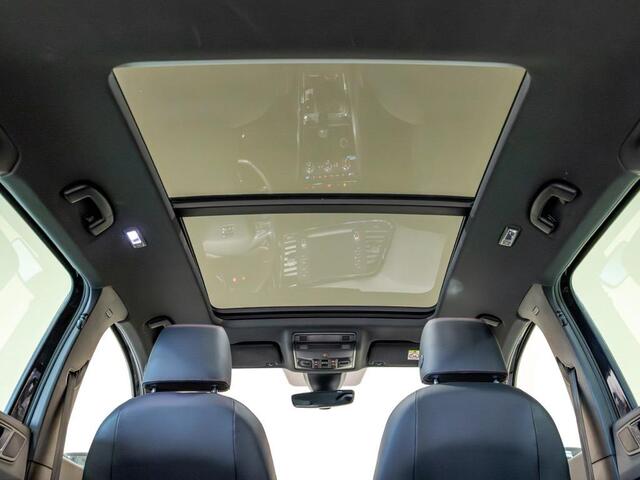 Seat ATECA 150pk / Panoramadak / Achteruitrij camera / Adaptieve cruise control