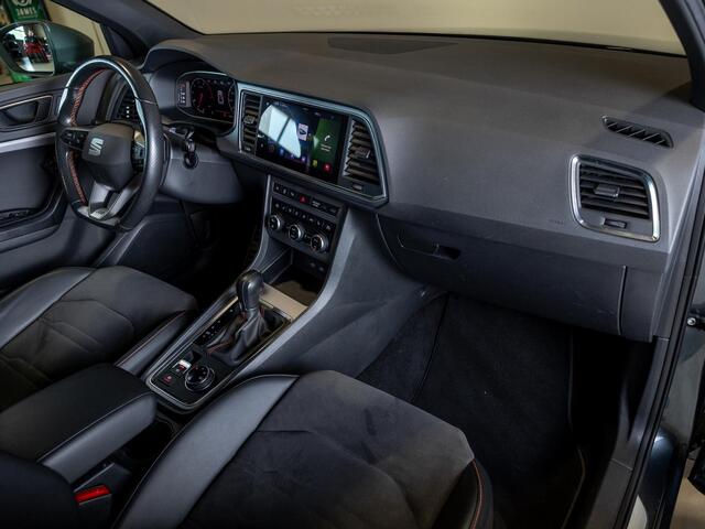 Seat ATECA 1.5 TSI FR Business Intense / 150pk / Stoel en stuurverwarming / Achteruitrij camera /