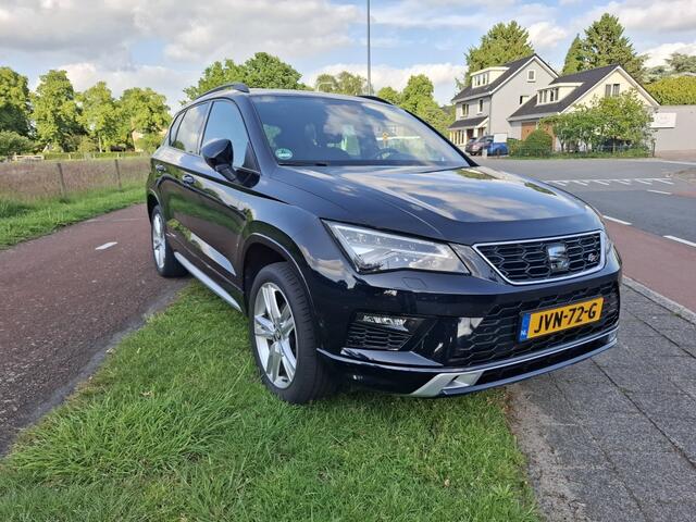 Seat ATECA 1.5 TSI FR Business Intense Pano,trekhaak