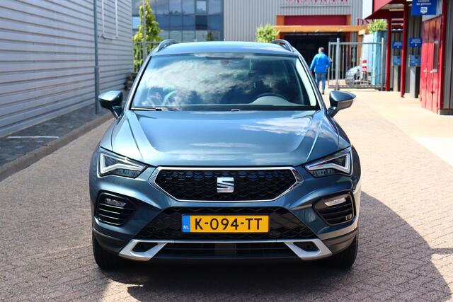 Seat ATECA 1.5 TSI Style Business Intense O.a: Camera, PDC, Clima, Navi, Cruise, Rijklaar, Etc. All-in prijs!