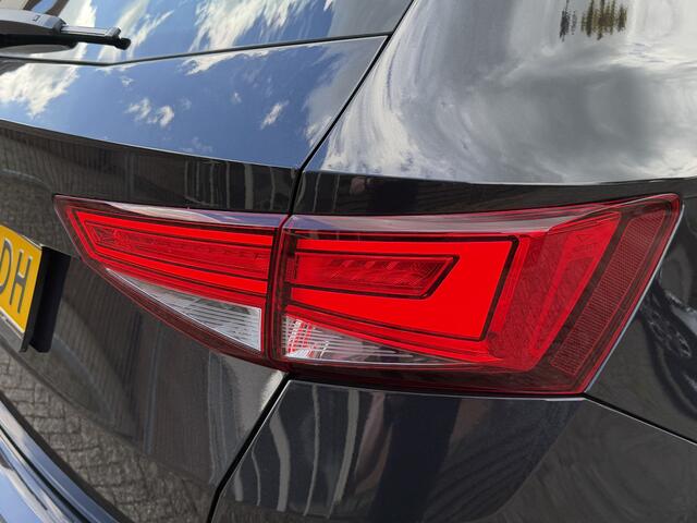 Seat ATECA 1.0 TSI Style Business Intense | Clima | PDC | Camera | Trekhaak | LED |
