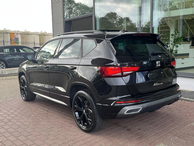 Seat ATECA 1.5 TSI 150pk DSG FR Business Intense / Panorama dak / Virtual cockpit / Leder / alcantara bekleding / 19'' LMV