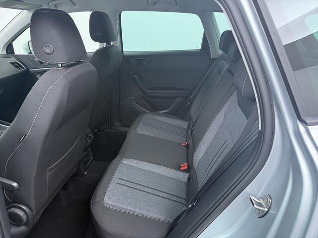 Seat ATECA 1.5 TSI Style Business Intense | 1.600kg trekgewicht | Adapt. cruise | Camera | Stoel&Stuurwiel verwarmd | Apple Carplay & Android Auto |
