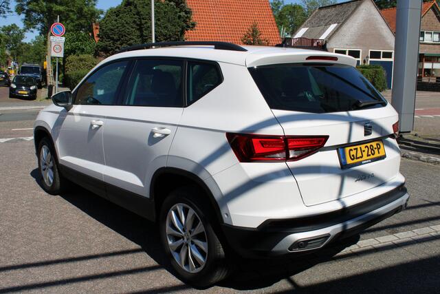 Seat ATECA 1.5 TSI 150PK DSG Style Business Intense LM 17", verw. stuur & stoelen, Apple Carplay/Android Auto