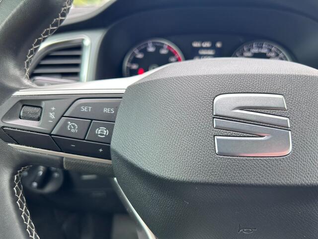 Seat ATECA 1.5 TSI Style Business Intense | Leder | Trekhaak | All Season banden |