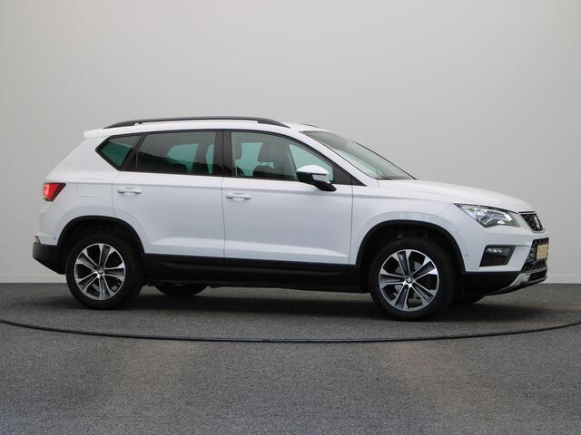 Seat ATECA 1.0 EcoTSI Style Business Intense | Trekhaak | Led | Carplay | Climate control |