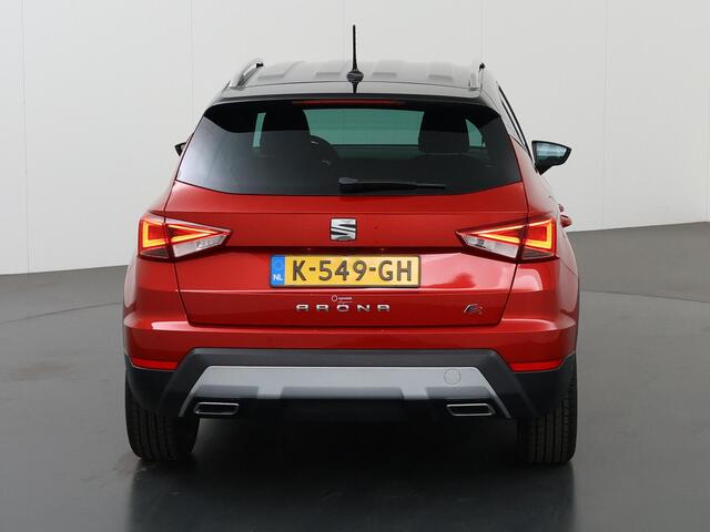 Seat Arona 1.0 TSI FR Business Intense Plus | Navigatie | Parkeercamera | Climate Control | Keyless Go | Cruise Control Adaptief |