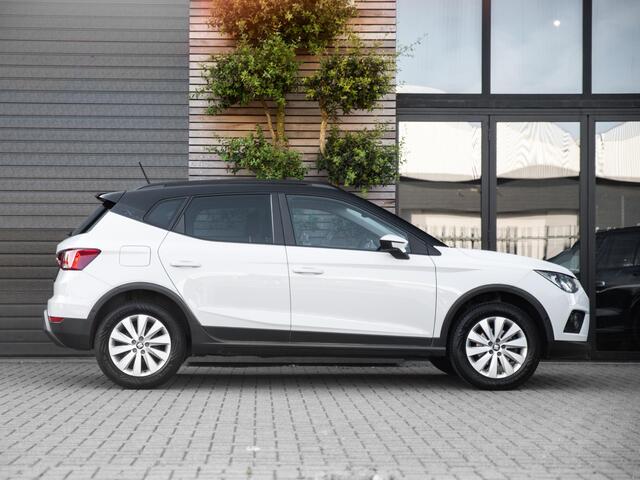 Seat Arona 1.0 TSI Style Business Intense Virtual ACC Keyless Trekhaak