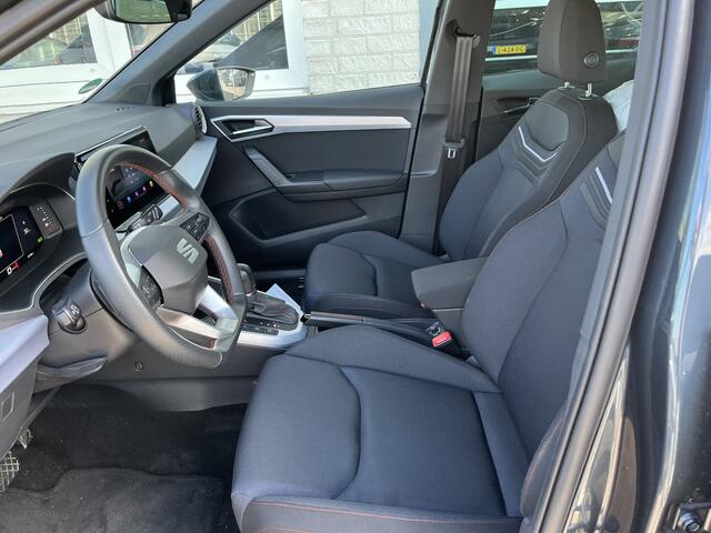 Seat Arona 1.0 TSI FR / AUTOMAAT/ ADAPT. CRUISE/ DIGITAL DASH/ NAVI/ FULL LINK/ DAB/ RIJ-MODI/ CLIMA/ STOEL-VERWARM./ MATRIX/ PARK. SENSOREN + CAMERA/ LMV