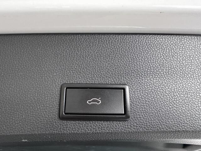 Seat Arona 1.0 TSI Xcellence Launch Edition Keyless | Dodehoek | Camera | Trekhaak