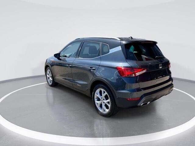 Seat Arona 1.0 EcoTSI 95pk FR Business Connect · Apple/Android Car Play · ACC · Sportstoelen · Active Info Display · 17"Velgen · DAB · Garantie t/m 01-04-2028 of 80.000km
