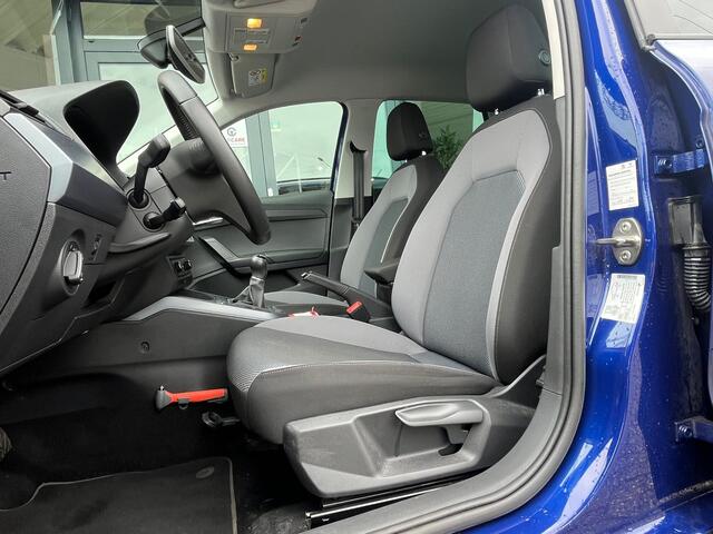 Seat Arona 1.0 TSI Style Business Intense / ACC / NAVI / KEYLESS / BLINDSPOT / APPLE CARPLAY / ANDROID AUTO /
