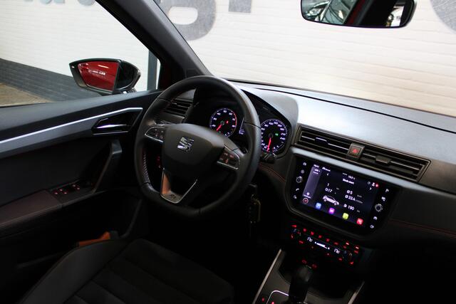 Seat Arona 1.0 TSI FR Business Intense Plus | Incl. 12 maanden garantie | Cruise control | Climate control | Trekhaak | Stoelverwarming | Apple carplay/Android auto | Parkeercamera | Navigatie | DAB radio |