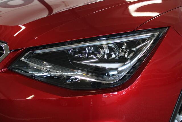 Seat Arona 1.0 TSI FR Business Intense Plus | Incl. 12 maanden garantie | Cruise control | Climate control | Trekhaak | Stoelverwarming | Apple carplay/Android auto | Parkeercamera | Navigatie | DAB radio |