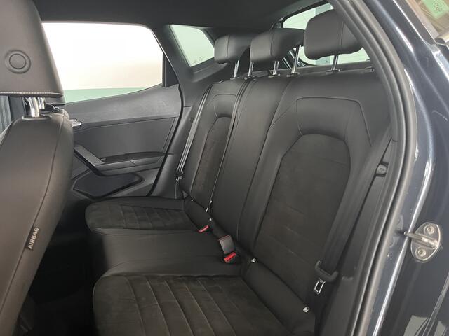 Seat Arona 1.0 TSI Xcellence Business Intense Automaat Apple carplay,parkeer assistent