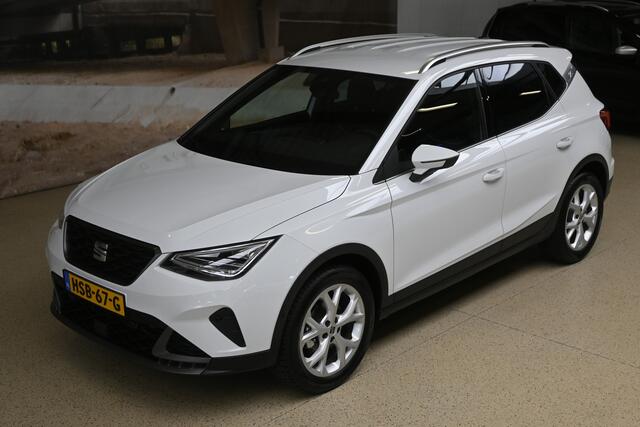 Seat Arona 1.0 TSI 110pk FR Business Connect | LED | Navigatie | Stoelverwarming | 100% (Dealer) onderhouden label