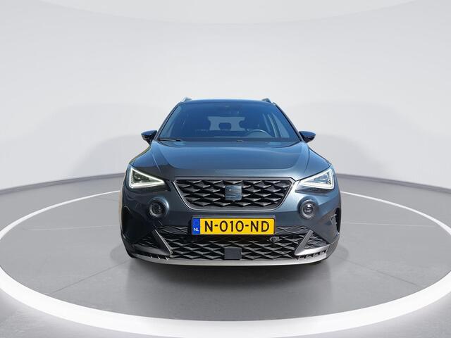 Seat Arona 1.0 TSI FR · Camera · Apple/Android Car Play · P-Sensoren · Cruise Control · DAB · 17'' Inch ·