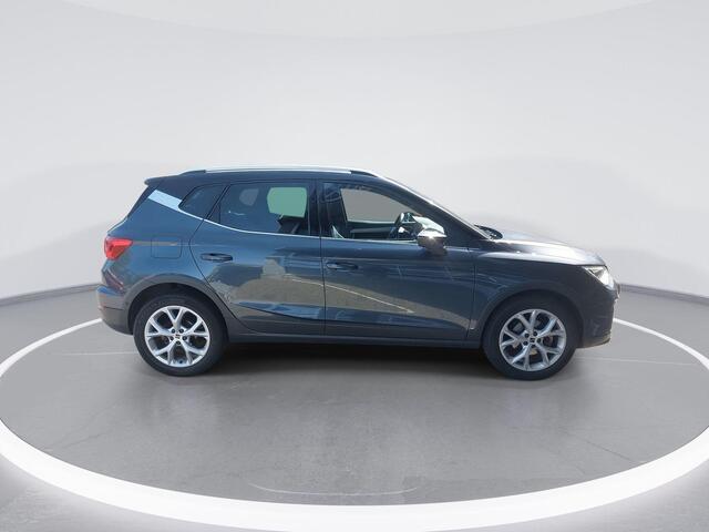 Seat Arona 1.0 TSI FR · Camera · Apple/Android Car Play · P-Sensoren · Cruise Control · DAB · 17'' Inch ·