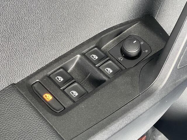 Seat Arona 1.0 TSI Style Business Intense Navigatie / Camera / Adaptieve Cruise