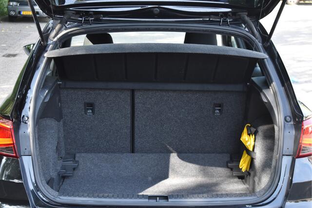 Seat Arona 1.5 TSI EVO FR 150PK | Camera | Carplay | DAB | Stoelverwarming | Navi | Cruise Contr | Full LED