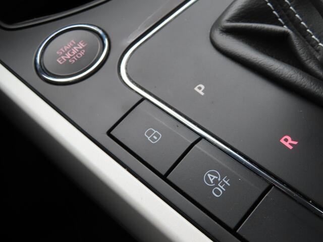 Seat Arona 1.0 TSI Xcellence DSG | 18 inch | parkeersensoren voor + achter | automatische airco