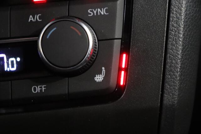 Seat Arona 1.5 TSI EVO FR Business Intense DSG | Camera | Climate control | Trekhaak | Navigatie | Stoelverwarming |