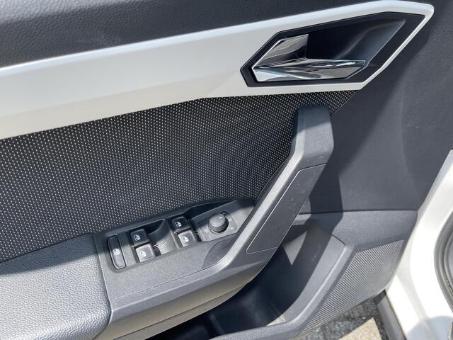 Seat Arona 1.0 TSI Style Business Intense Plus 16"/Keyless/Climate/Apple Carplay & Android Auto/PDC/Navigatie
