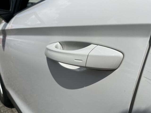 Seat Arona 1.0 TSI Style Business Intense Plus 16"/Keyless/Climate/Apple Carplay & Android Auto/PDC/Navigatie