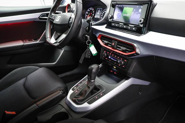 Seat Arona 1.5 TSI EVO FR Business Intense | FULL LINK | DAB | SFEERVERLICHTING | CAMERA | TREKHAAK