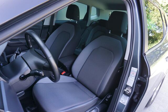 Seat Arona 1.0 TSI Style | PDC | Cruise Control | Climate Control | Apple Carplay & Android Auto |