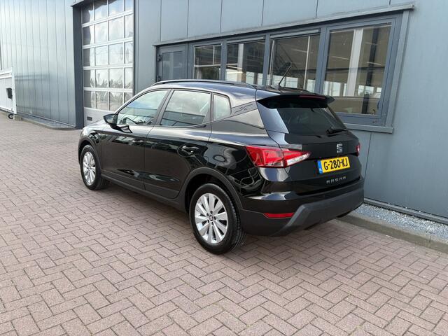 Seat Arona 1.0 TSi Style Business Intense KEYLESS/CAMERA/NAVI/CARPLAY/ADAPT.CRUISE/PDC