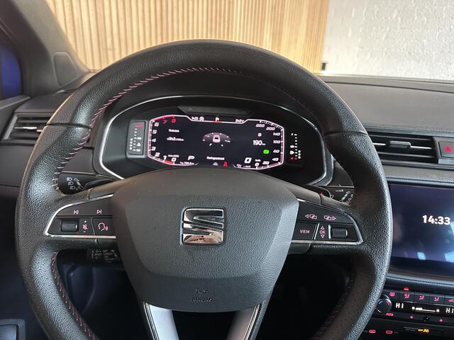 Seat Arona 1.0 TSI FR Business Intense Plus Camera | Stoelverwarming | Digitaal dashboard