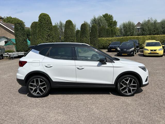 Seat Arona 1.0 TSI Xcellence Business Intense