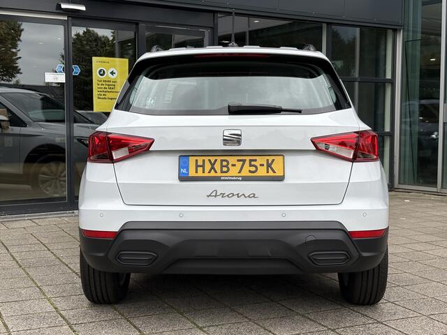 Seat Arona 1.0 EcoTSI Style NIEUW / 10km op de teller / Apple Carplay & Android Auto