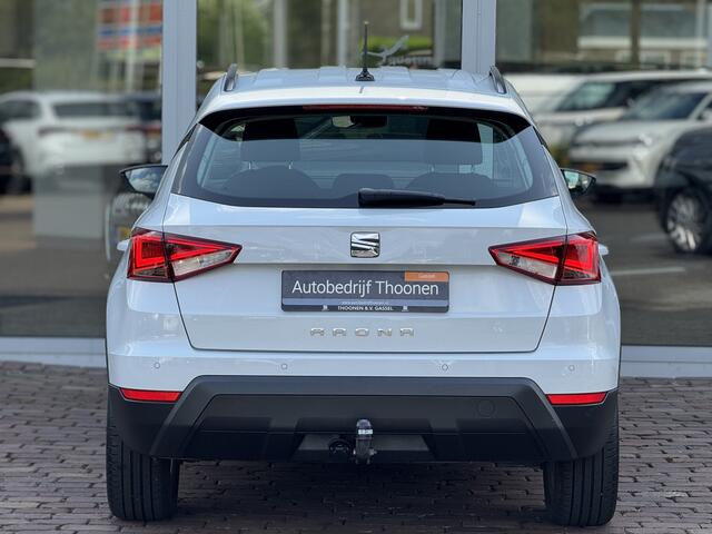 Seat Arona 1.0 TSI Xcellence Business Intense | Trekhaak | Apple CarPlay | Stoelverwarming | Cruise
