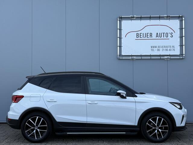 Seat Arona 1.0 TSI Style Business Intense Carplay/Trekhaak/17inch.
