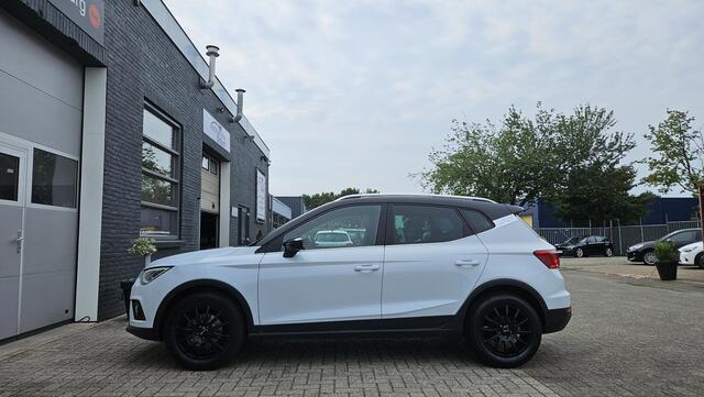 Seat Arona 1.0 TSI Xcellence | AUTOMAAT | ANDROID/CARPLAY | LED | KEYLESS | DEALER ONDERHOUDEN
