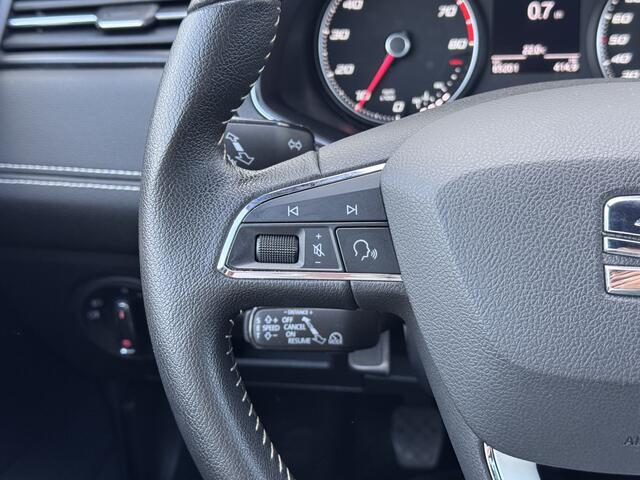 Seat Arona 1.0 TSI Xcellence Business Intense | Navigatie | Apple Carplay/Android Auto | Trekhaak | Climate control |