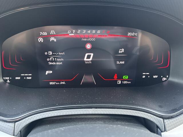 Seat Arona 1.0 EcoTSI FR Business Connect | Stoelverwarming | Dodehoekdetectie | Camera | Carplay en meer!
