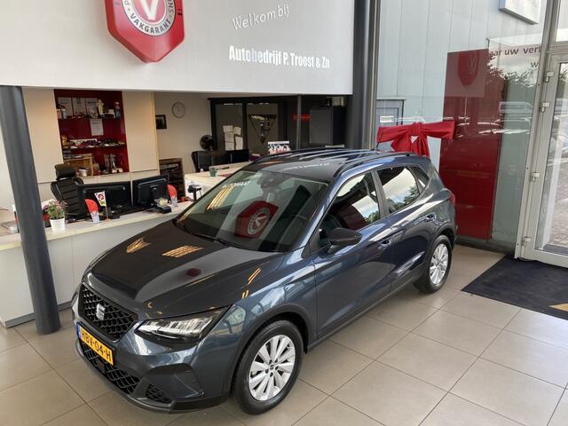 Seat Arona 1.0 EcoTSI Style Automaat,Unieke Kilometerstand,Apple Carplay Android/Auto,Virtual cockpit,Spraakbediening,Parkeersensoren,Lane assist,Airco,Cruisecontrol,Nieuwstaat,16 Inch Lmv