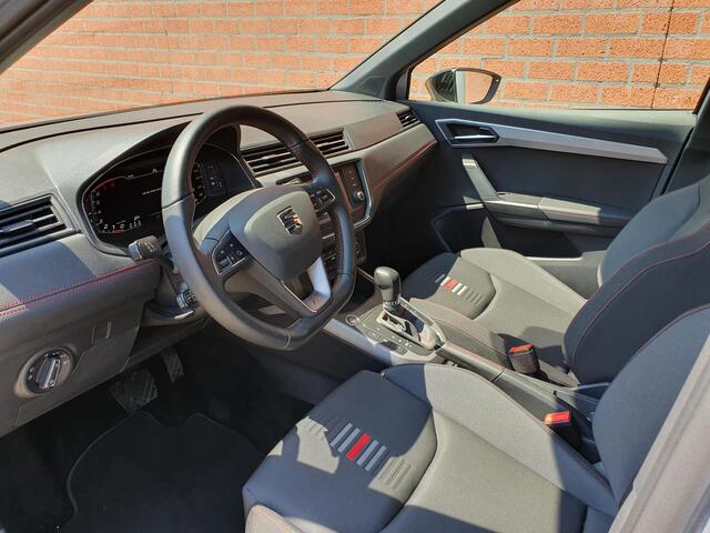 Seat Arona 1.0 TSI 110pk DSG FR Navigatie Apple Carplay/Android Auto Camera Parkeersensoren Adaptive Cruise Control Blind Spot Assist Stoelverwarming Ledverlichting Climate Control Getinte ramen