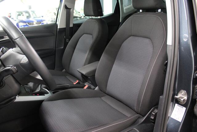 Seat Arona 1.0 EcoTSI Style Business Connect / 6 versnellingen / 115PK / Full led / Blind spot /