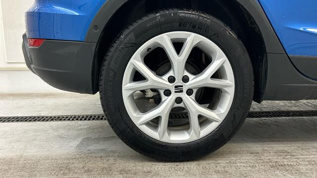 Seat Arona 1.0 EcoTSI FR Business Connect | Automaat | LED | CarPlay | Stoelverwarming | Camera |