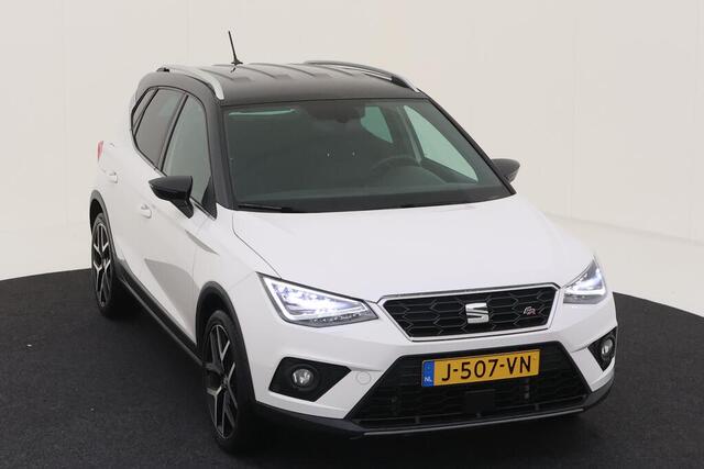 Seat Arona 1.0 TSI 115pk DSG FR Business Intense Plus Camera Winterpakket Alcantara Virtual Cockpit